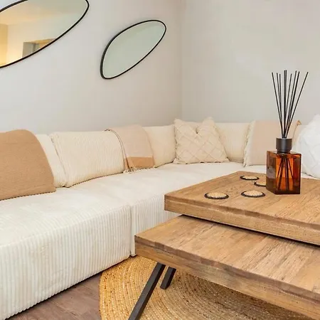 Holiday home Luxury Two Bed Inc Hot-tub Harrogate