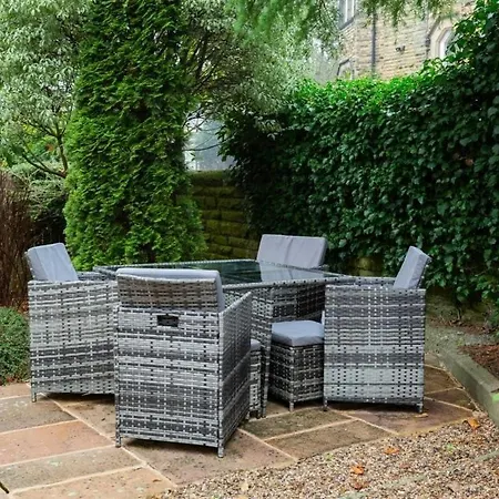 Luxury Two Bed Inc Hot-tub Vakantiehuis *